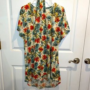 LuLaRoe Mitzi Tunic size 2x